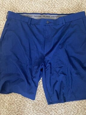 Roundtree & Yorke Blue Flat Front Men’s Shorts